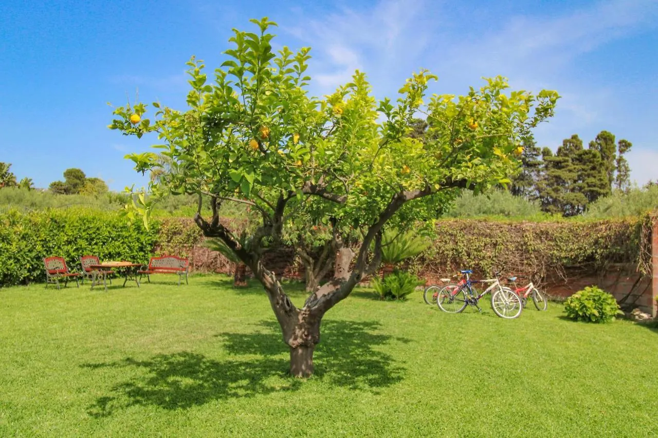 La Casa Di Lina - Capo D'Orlando, Casa Con Ampio Giardino Villa